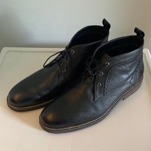 Men’s casual leather boot